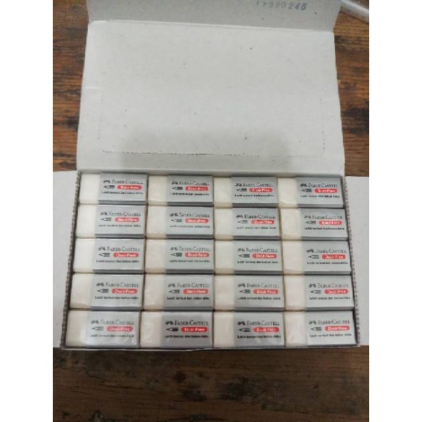 

Penghapus Faber Castell // 1 Pack Isi 40pcs Original
