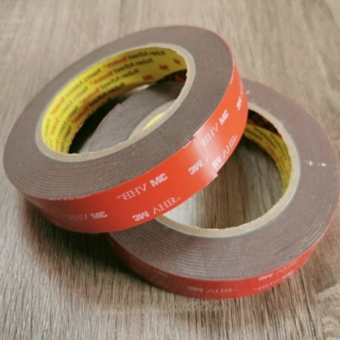 

Produk Double Tape Otomotiv 3M Super Lengket 24Mm X 4,5 Mtr Limited