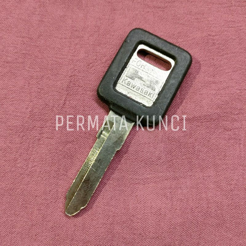 BAHAN DUPLIKAT KUNCI Motor KAWASAKI NINJA 150, NINJA RR (alur kanan/ kiri)
