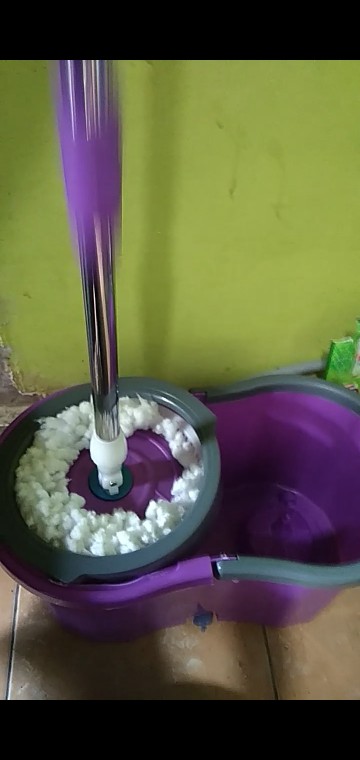 Alat Pel Lantai Magic Wonder Spin Mop Original Putar 360 Derajat Otomatis Tanpa Peras Pakai Roda