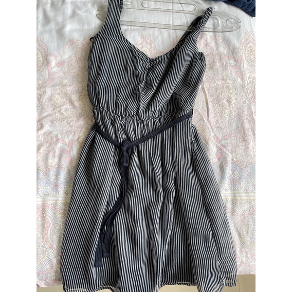 Preloved Dress (LIKE NEW) Zara Size M / Mini Dress Zara ; Beach Dress