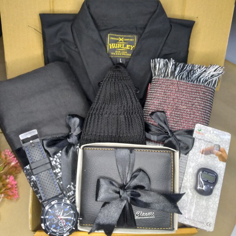 

HAMPERS COWOK/BLACK SERIES/KADO ULANG TAHUN