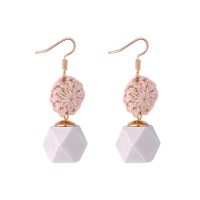 LRC Anting Gantung Fashion Geometric Shape Decorated Earrings