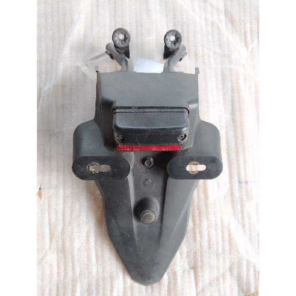 FENDER REAR SPAKBOR BELAKANG CBR150R CBU ORIGINAL HONDA KPP-T002