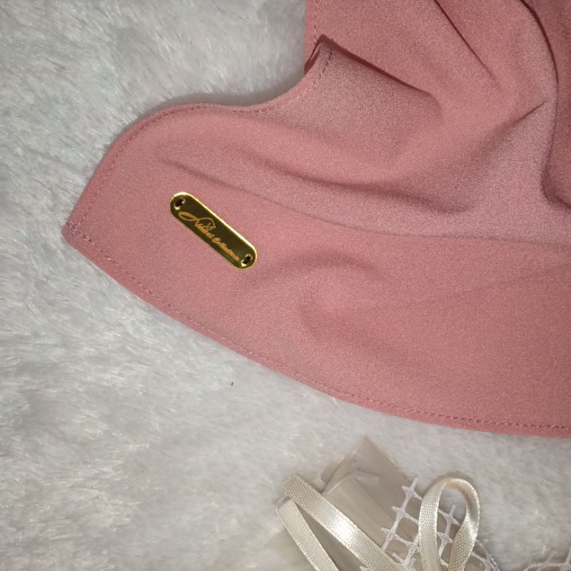 AKHWAT COLLECTIONS | PASHMINA DIAMOND CREPE ITALIANO 200X70 CM | FREE GIFT | JUMBO | PASHMINA VIRAL-Sweet Peach