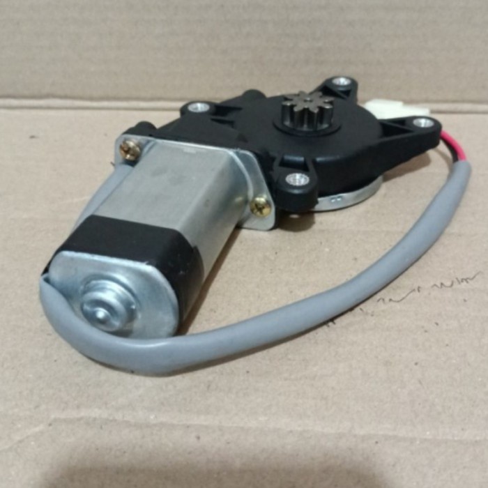 MOTOR POWER WINDOW DEPAN HYUNDAI GETZ
