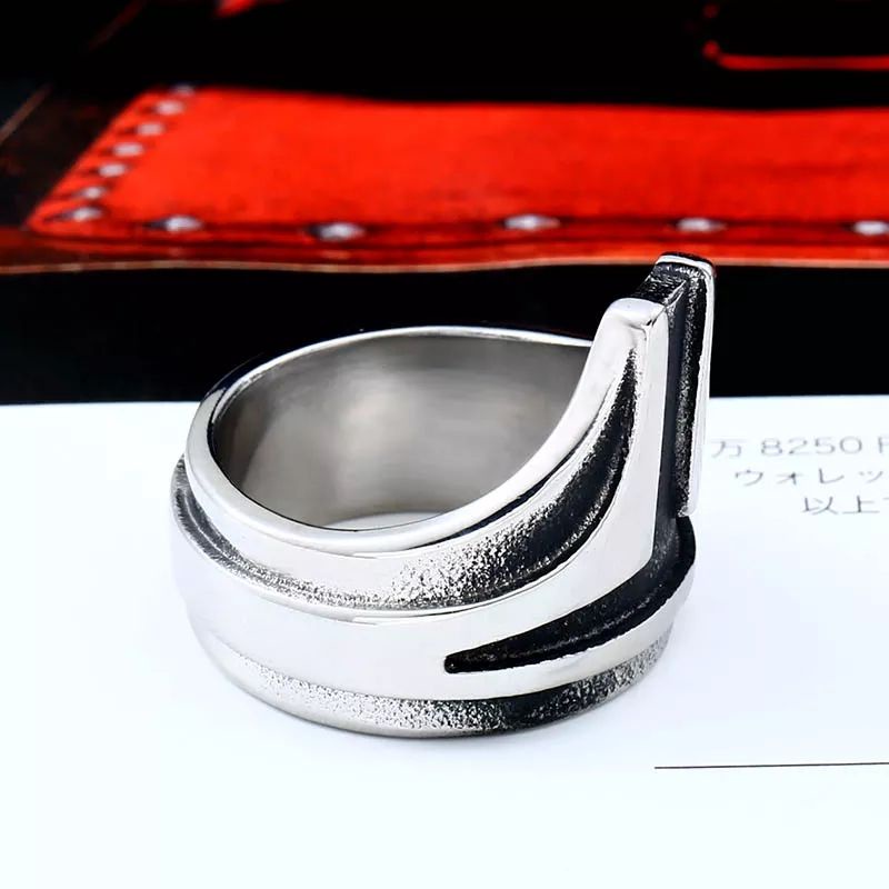 Cincin Ring Titanium Stainless Steel Keren Punk Rock Star Wars