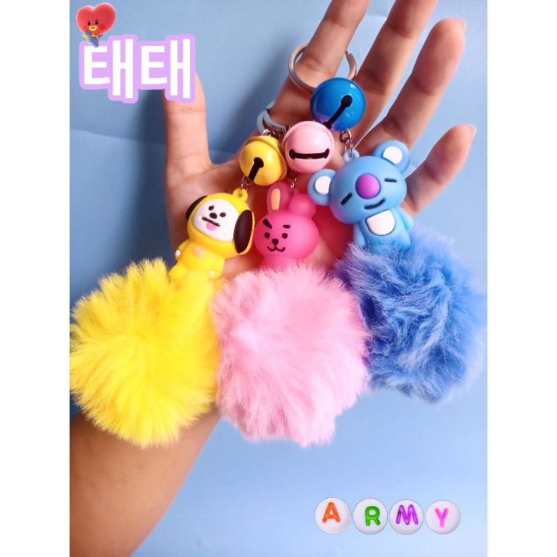 gantungan kunci BT21 lonceng bulu / gantungan kunci bts