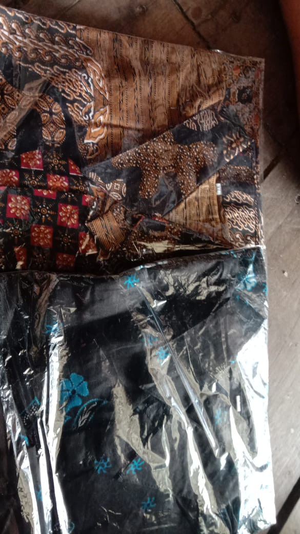 Kemeja Batik Pria Lengan Panjang Size M L Xl Xxl Bswart