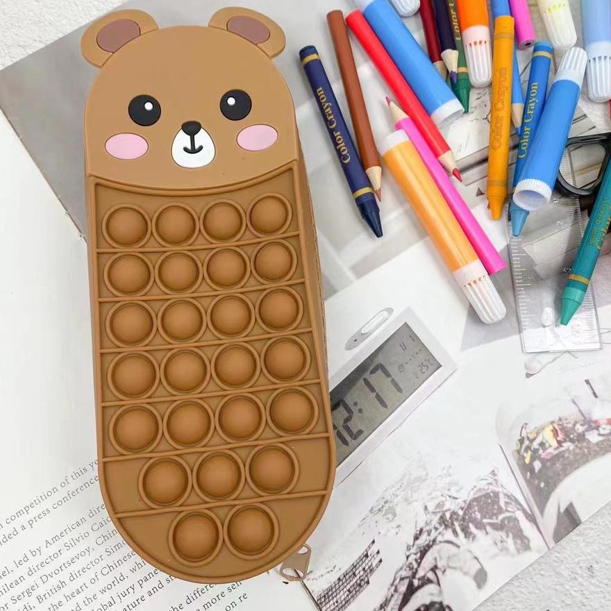 

Trend - TAS POP IT FREE GANTUNGAN / TEMPAT KOTAK PENSIL POP IT LUCU KARAKTER UNIK / TAS HP SERBAGUNA POP IT KARAKTER