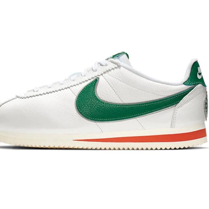 Best Seller.. Nike Classic Cortez QS HH Stranger Things CJ6106-100