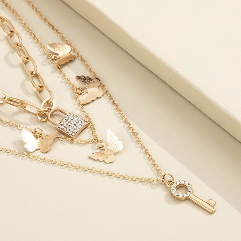 Kalung Rantai Multilayer Dengan Liontin Kupu-Kupu Kunci Aksen Kristal Untuk Wanita