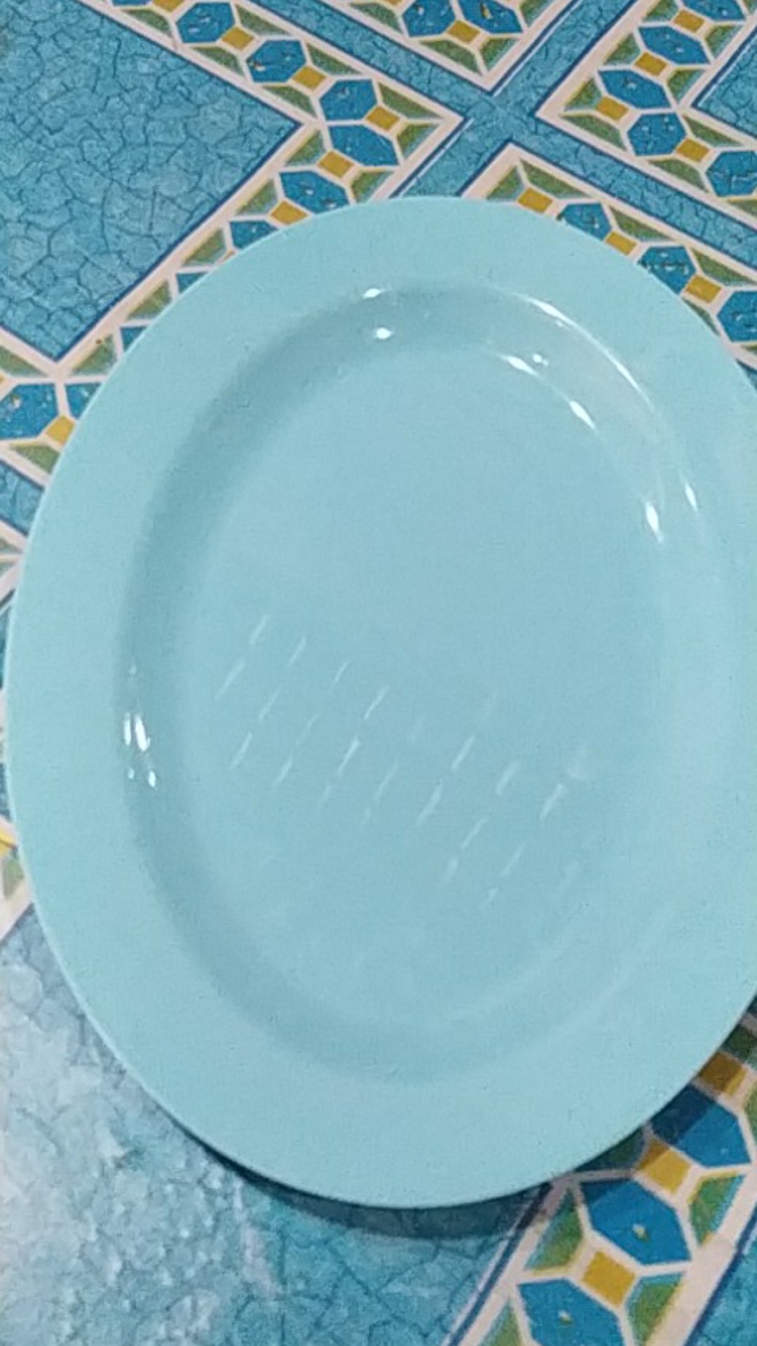 Piring Oval Plastik 30cm