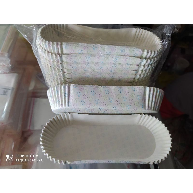 

PAPER CAKE CASES // KERTAS BOLU KUKUS OVAL isi 100 pcs