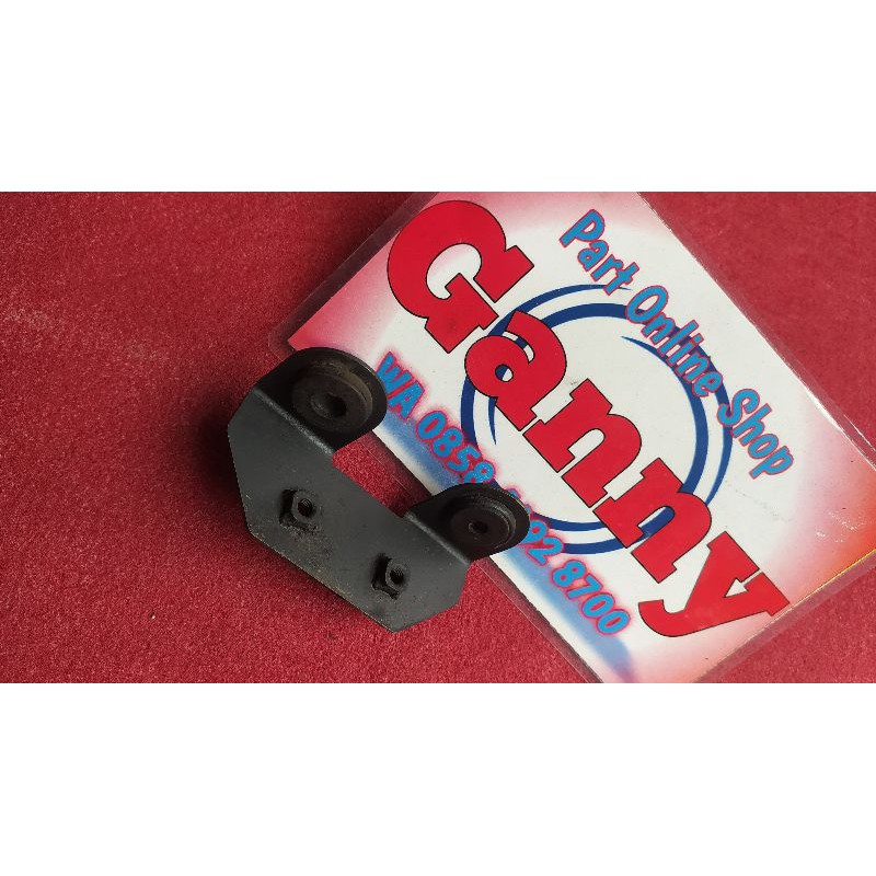 Dudukan lampu belakang f1zr Yamaha original