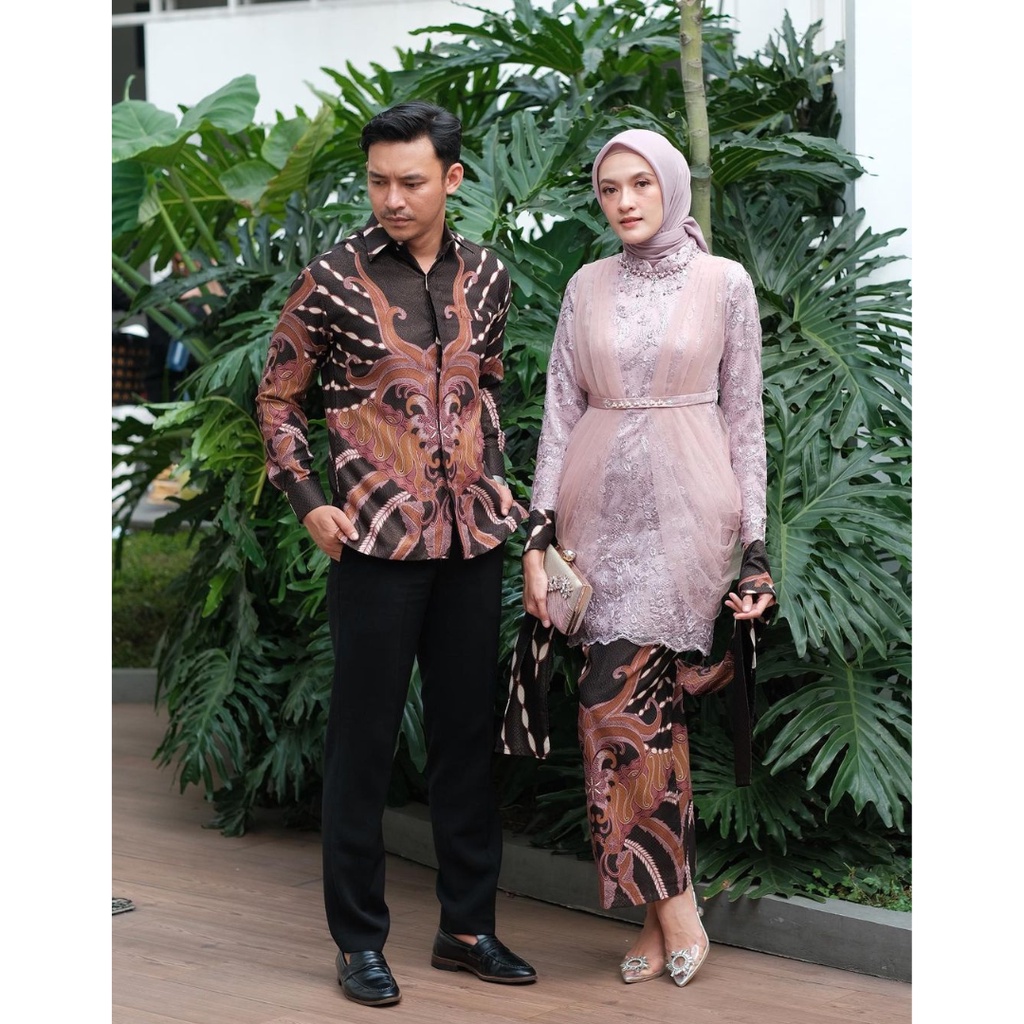 Kebaya Couple Modern Kebaya Wisuda Lamaran Baju Tunangan Batik Brokat Terbaru Baju Couple Pasangan Kondangan Terbaru