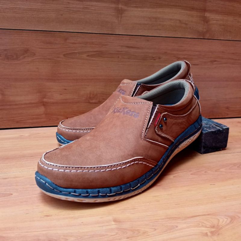 Kickers Sepatu Kasual Casual Pria Bahan Kulit Asli Garansi Uang Kembali Model Slip On Elegan KC49