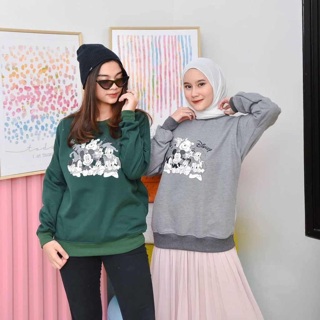 Disneyland Sweater-Atasan Crewneck Wanita Motif Disneyland Terbaru