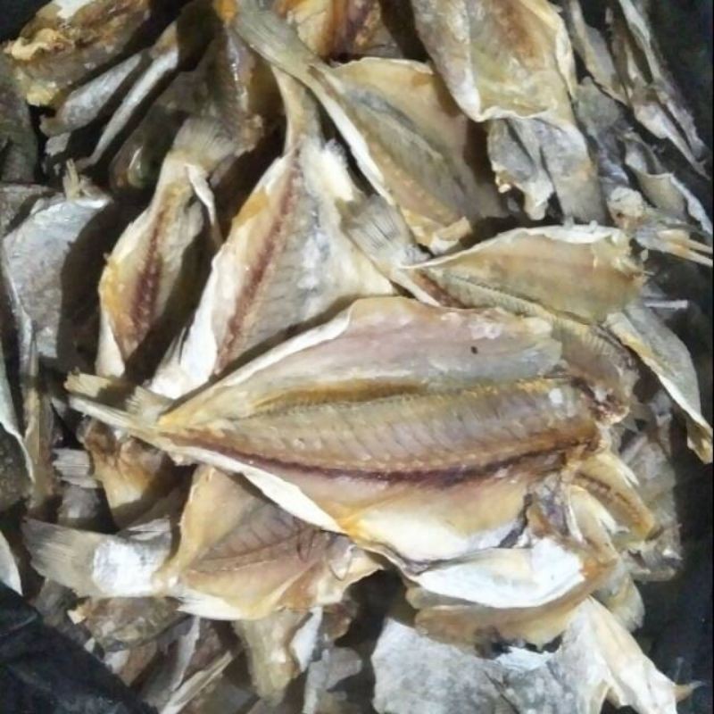 

ikan peres asin Bagan siapi api 100 gr