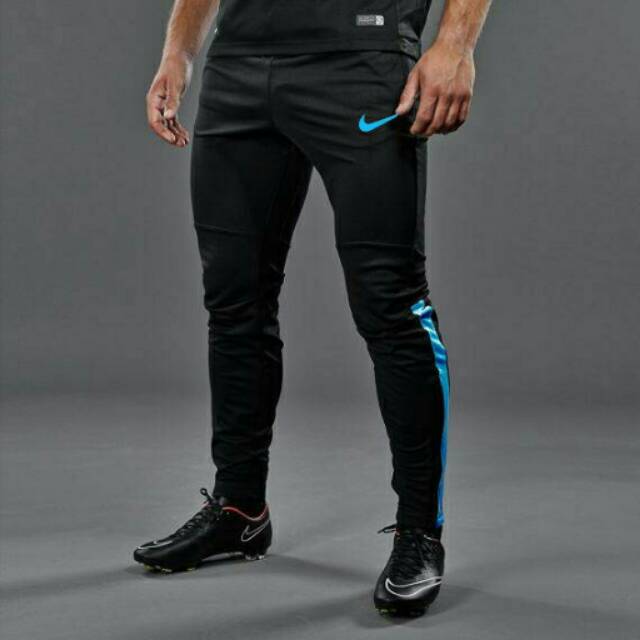 Training Celana Olahraga Strike tech Trackpants biru