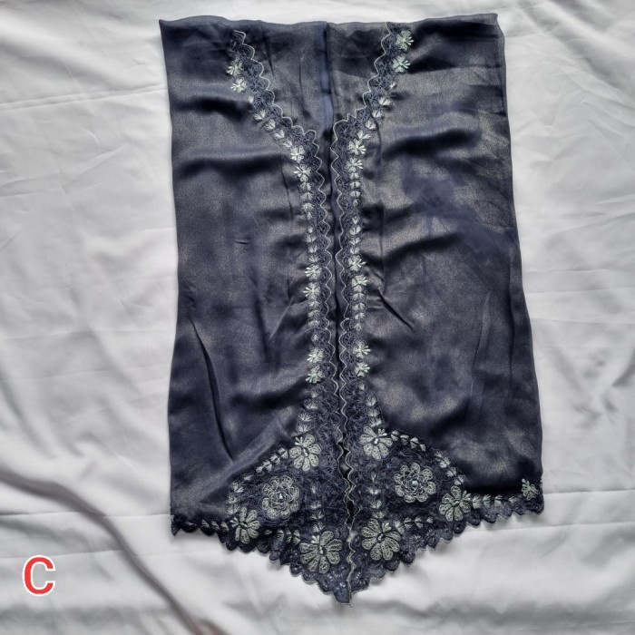 Kebaya Encim Kain Bordiran: Kain Sifon Metalik Hitam campur Biru Navy