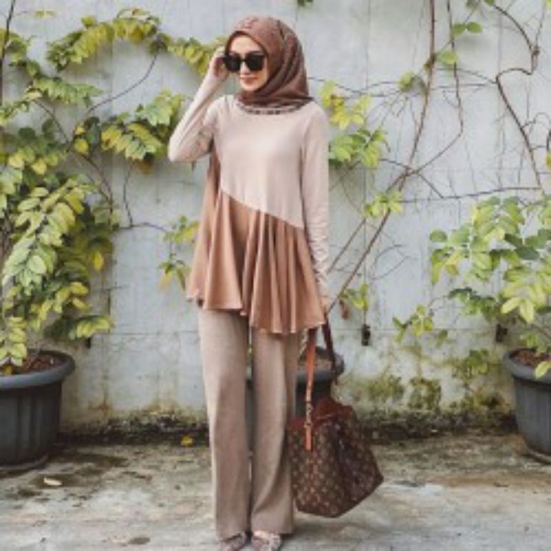 preloved MULUS TUNIK BENANG JARUM BENangjarum buttonscarves