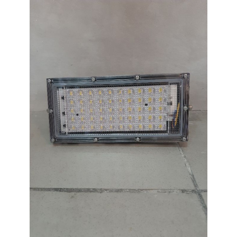 lampu sorot 50 wat led floodlight lampu tembak sorot taman