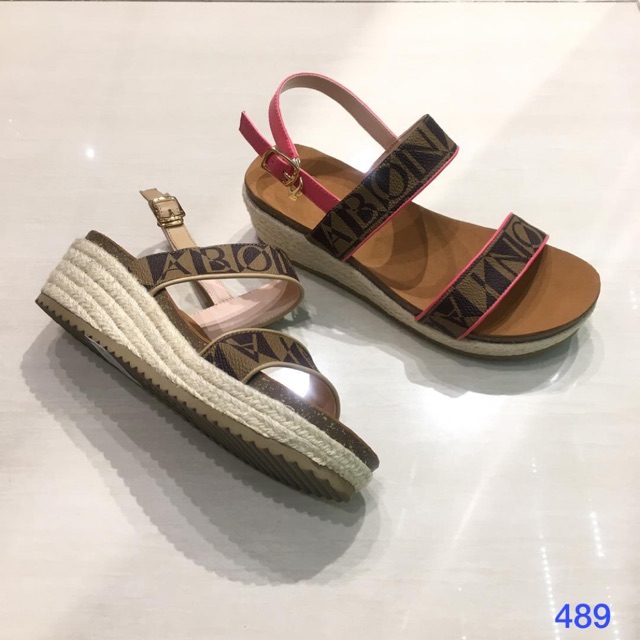 sandal bonia