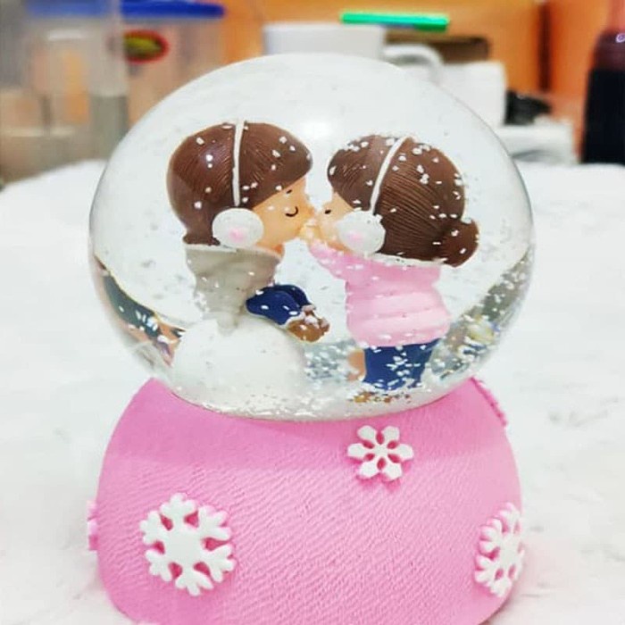 MUSIK-KOTAK- KOTAK MUSIK SNOW BALL KADO VALENTINE ROMANTIS COUPLE ANNIVERSARY UNIK -KOTAK-MUSIK.