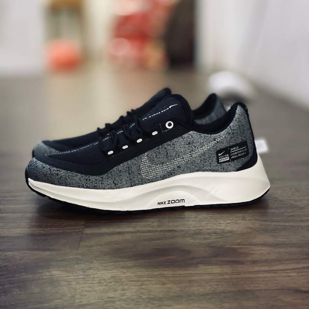 NIKE ZOOM PEGASUS SHILED