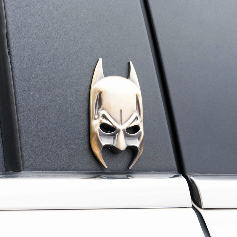 1Pc Stiker Emblem Motif Batman 3D Bahan Metal untuk Mobil