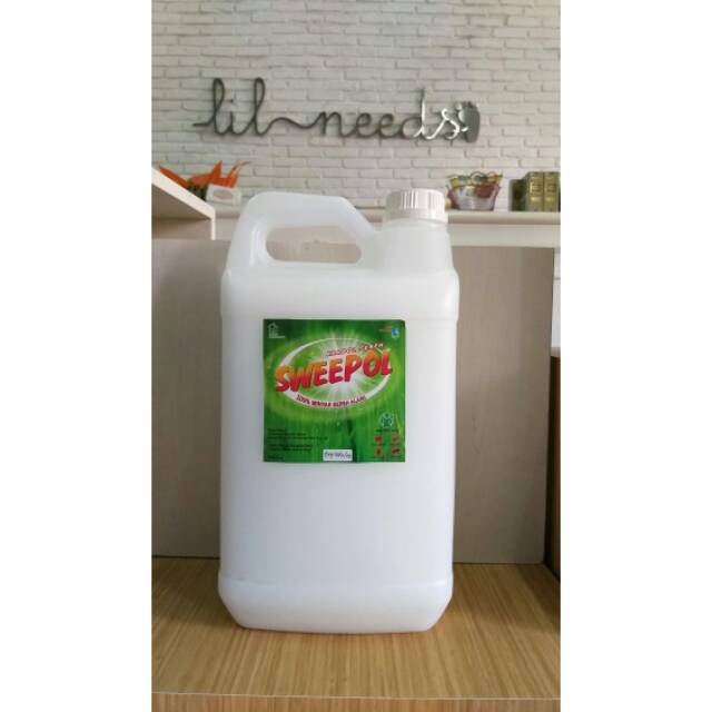 Sweepol Karbol Sereh  Pembersih Lantai 5 Liter
