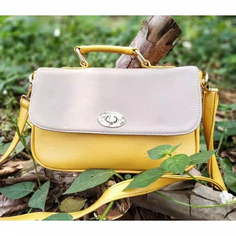 Tas Lavanya My Qeena by kirana stuff