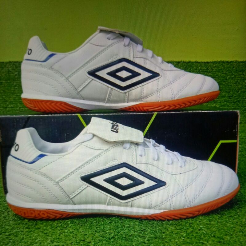 Umbro Speciali Eternal IC Size 41