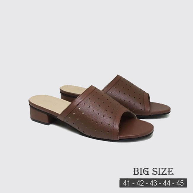 ALN - Sandal Selop Ibu Ibu Ukuran Besar Jumbo - Big Size 41 42 43 44 45  | ALN Q-125 Hak 3cm Cokelat