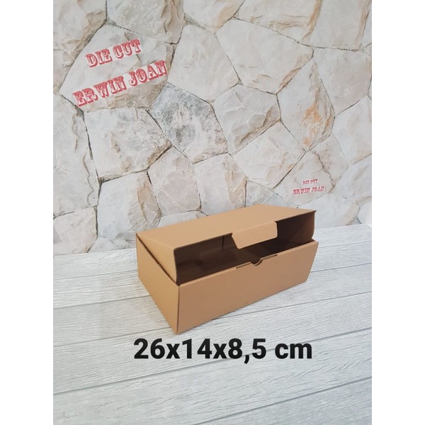 

Kardus / Box / uk. 26x14x8,5 cm / Karton packing polos baru ST