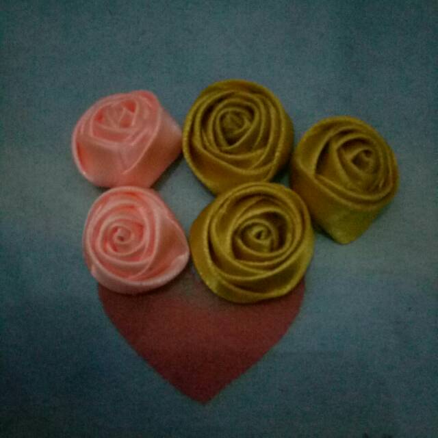 

Rosebund mini 1'5cm(lusin)