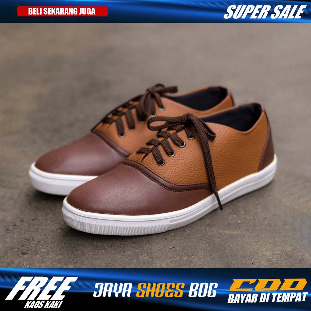 SALE Sepatu Casual Kasual Sneakers Pria Terbaru Kulit Syintetic Main Gaya Santai Kerja Kuliah