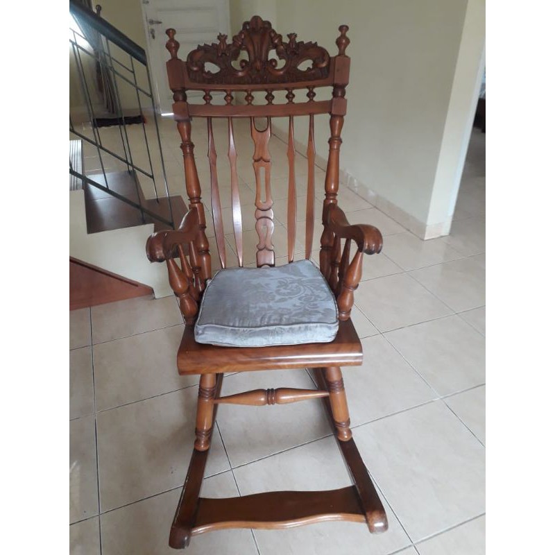 preloved kursi goyang