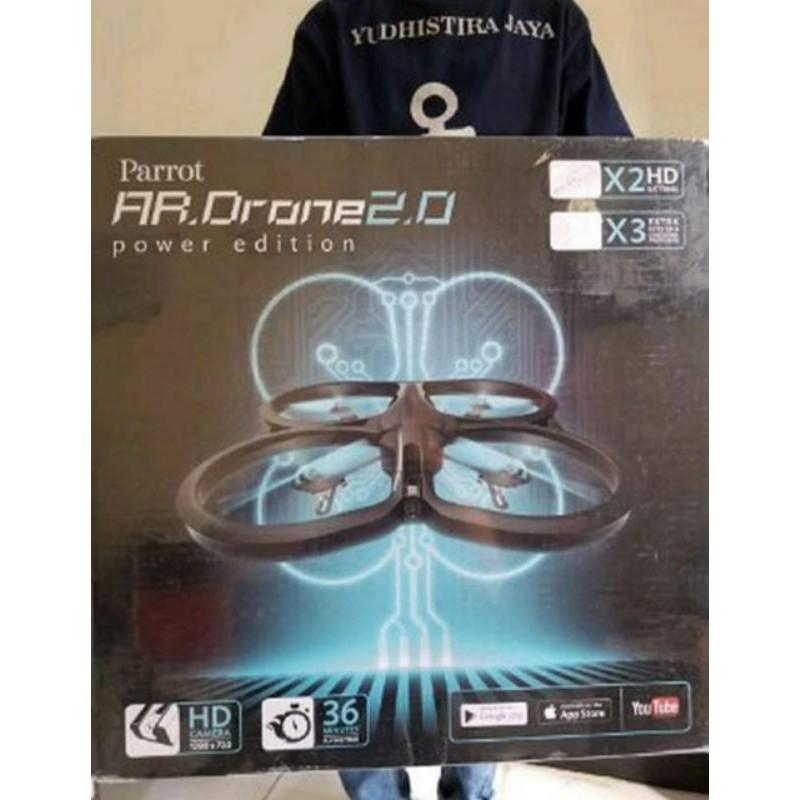 Parrot AR DRONE 2.0 Power Edition (X2 HD 1280 x 270 HD camera )Resmi