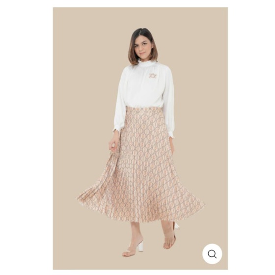 Chain Skirt by Wearing klamby (NEW)