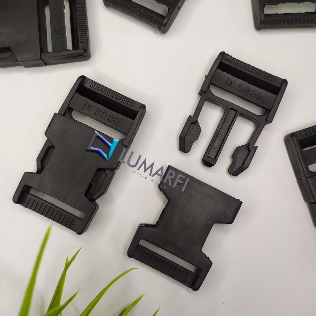 Kunci Sodok Buckle Slop Hitam 3 cm  [ECERAN]