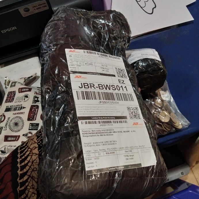 Polychery Varian Ungu