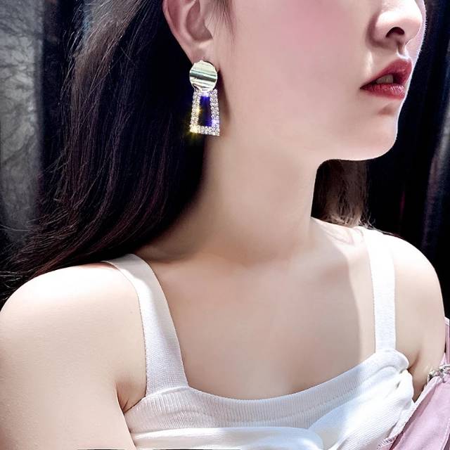 Anting mix warna segi