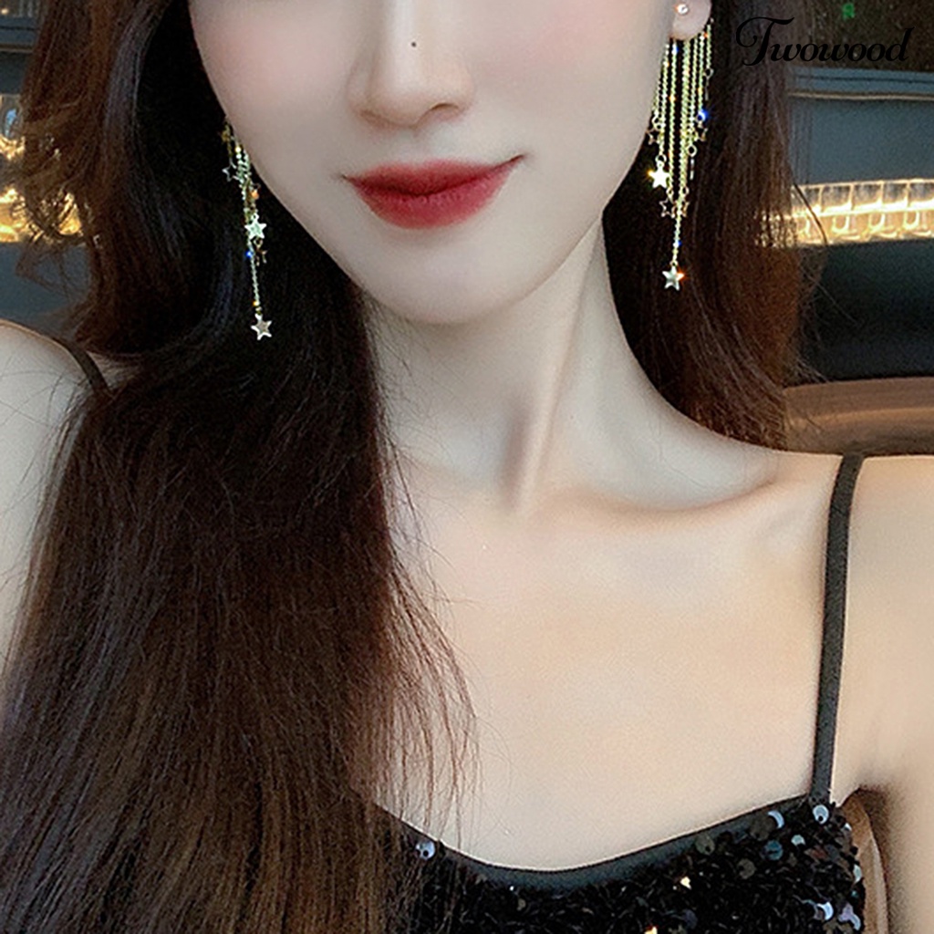 1 Pasang Anting Stud Bentuk Bintang Geometris