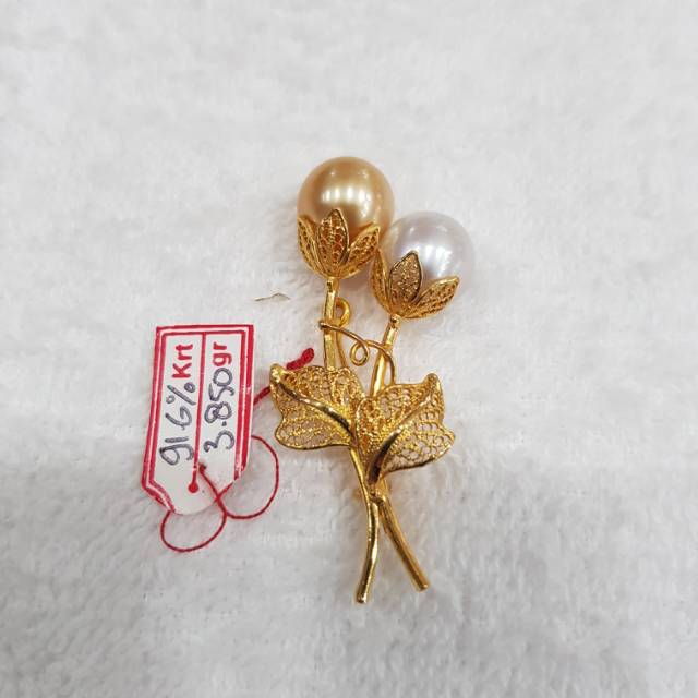 Bros emas mutiara air laut asli