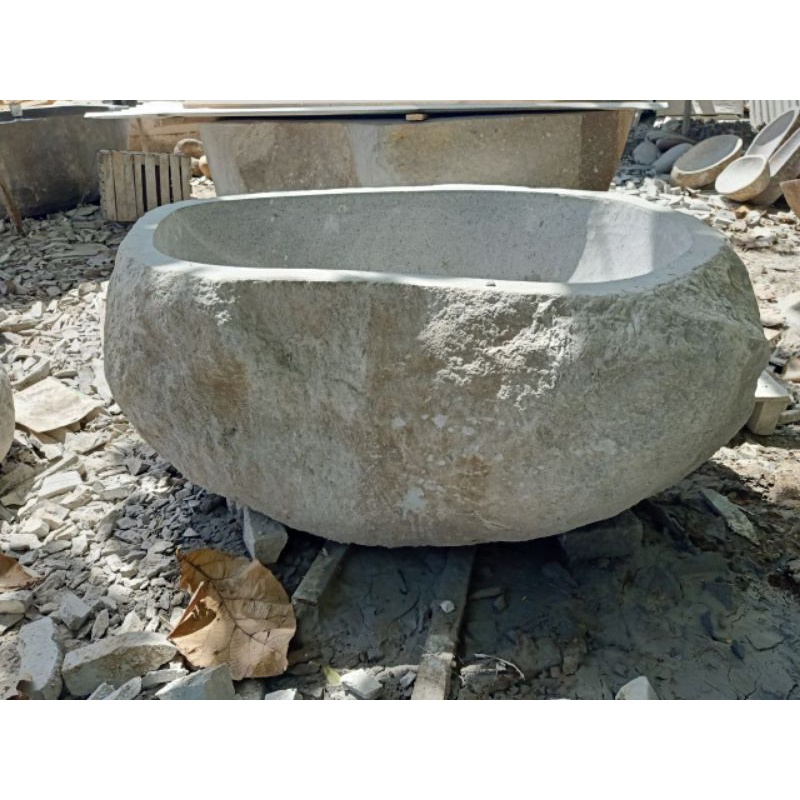 Kolam Ikan Hias Batu Alam