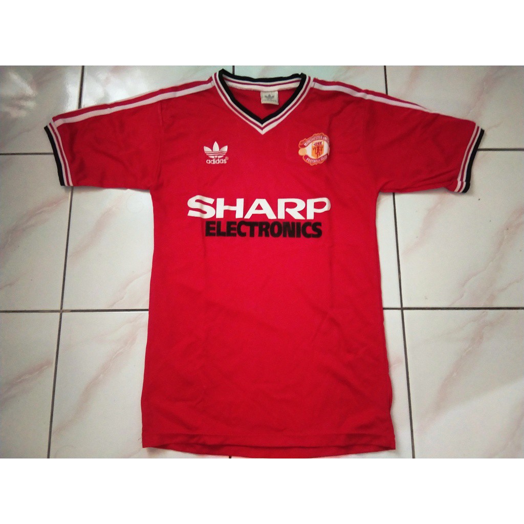 Jersey Manchester United/MU Home 1982/1984 KW Thailand Grade Ori