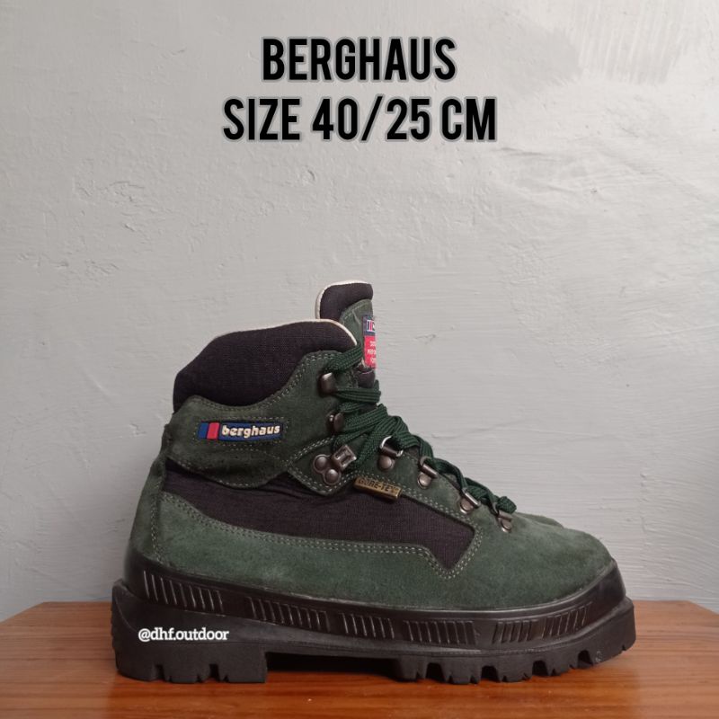 Sepatu outdoor hiking Berghaus 40