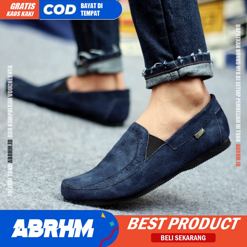 ABRHM X JESTR Sepatu kasual Pria Sepatu Pria Casual Kantor Kerja Kulit Suede Leather Sepatu Slop Anti Slip Sepatu  Kuliah Kondangan Gaya keren Kekinian Murah Terlaris